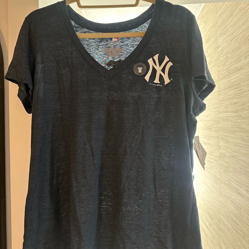MLB Black Short Sleeve Tee